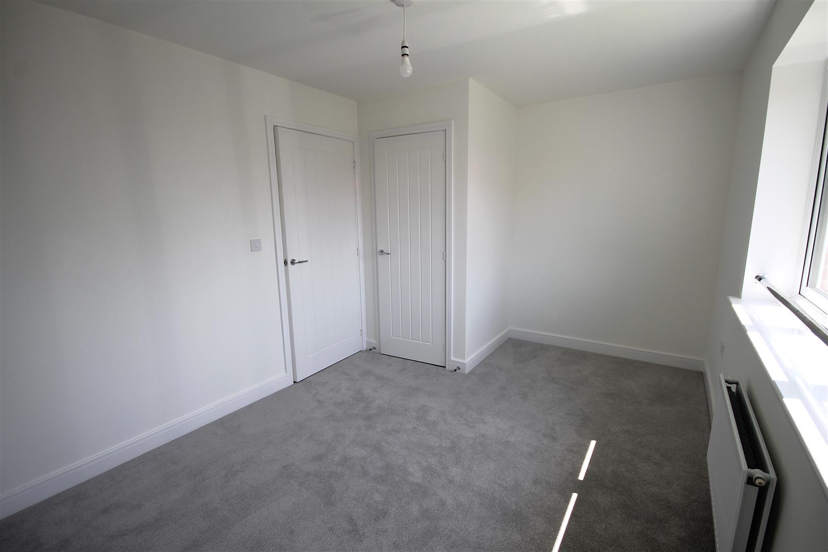 3 Bedroom House To Rent image 17